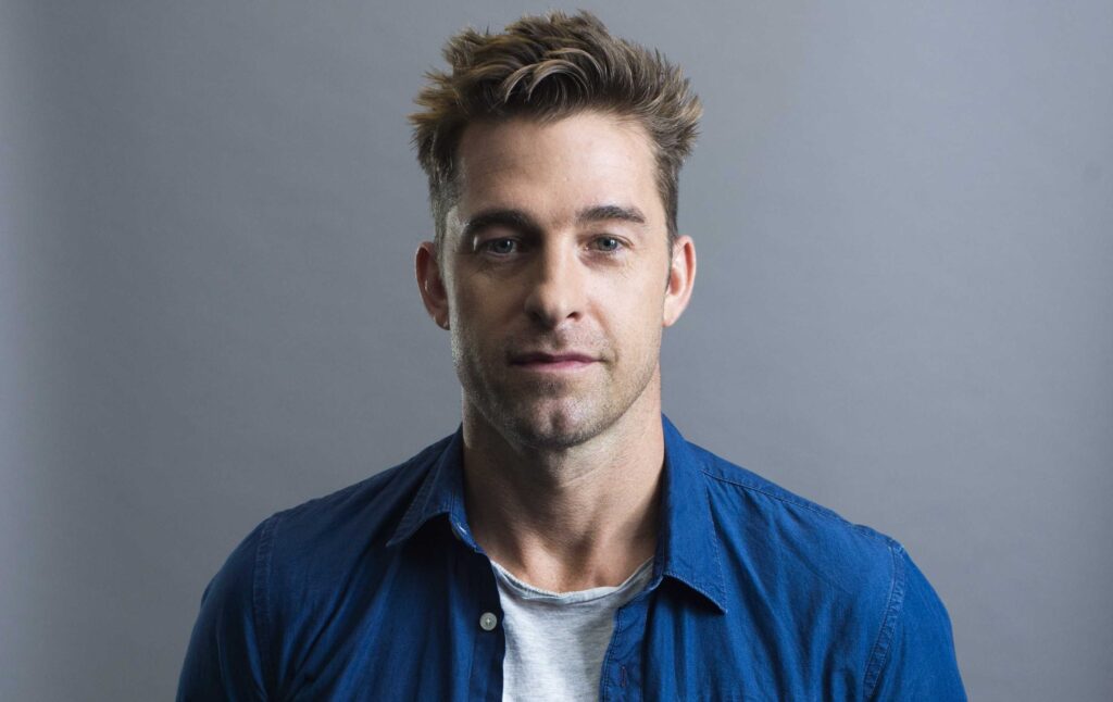 Scott Speedman Biography, Facts & Lifestyle scott speedman